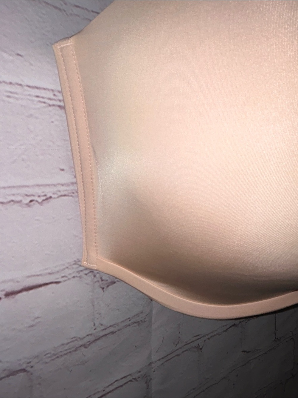 Soma Vanishing 360 Wireless Bra size 44G - Picture 3 of 8